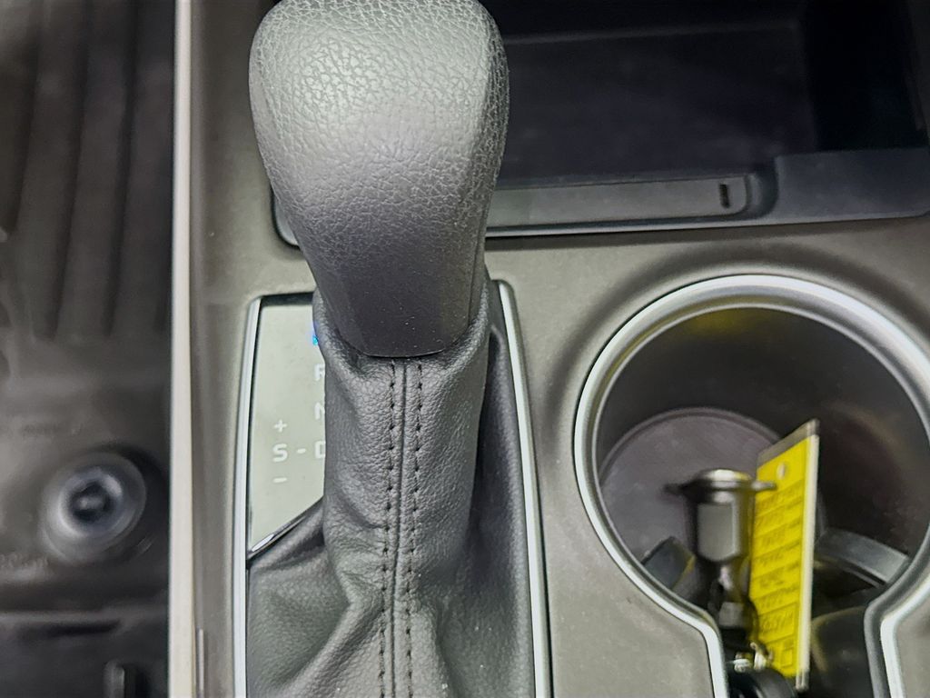 Used Car 2022 Toyota Camry Hybrid  Le For Sale Under $25,000 In Austin, Texas