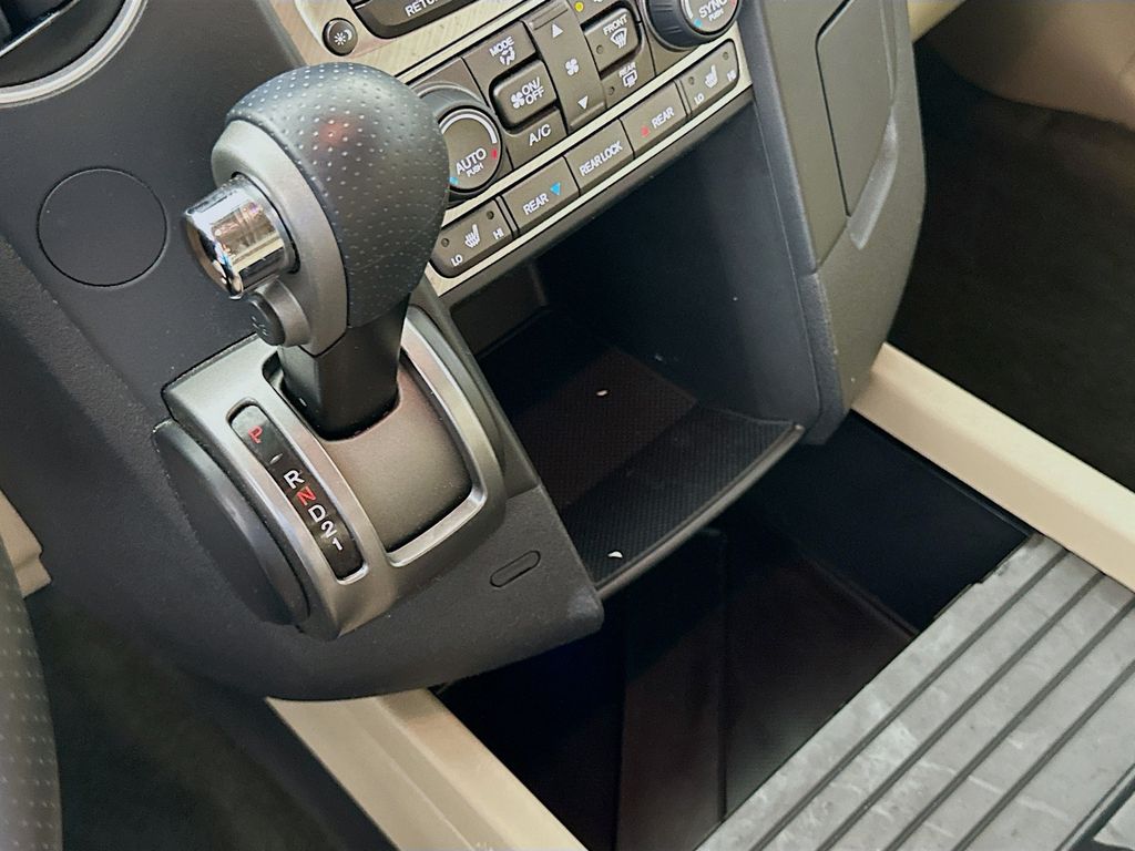 Thumbnail: 2014 Honda Pilot - 16