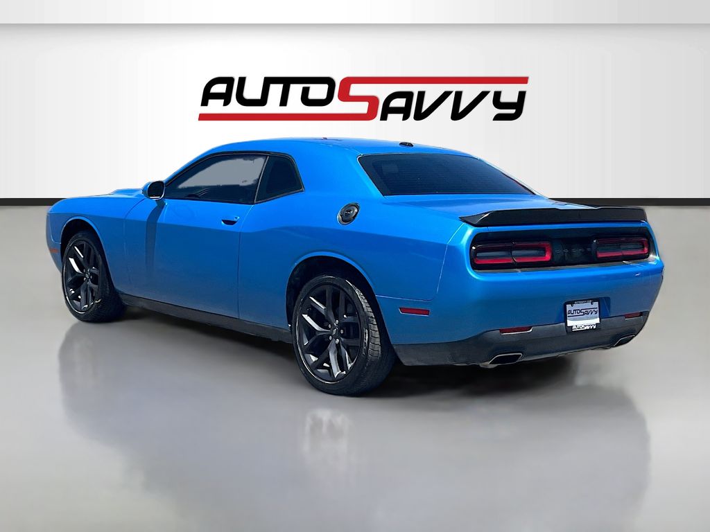 Used 2023 Blue Dodge SXT image 5