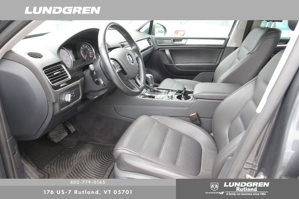 Used 2013 Volkswagen Touareg SUV