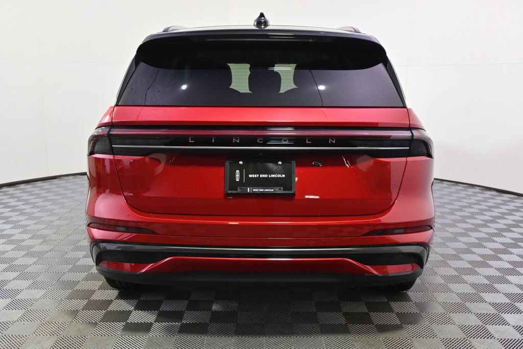 New 2026 Red Lincoln Reserve image 5