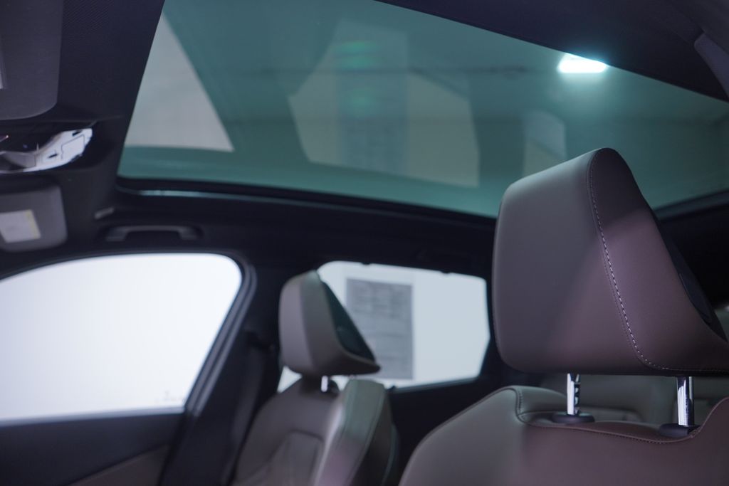 Thumbnail: 2025 BMW X3 - 8