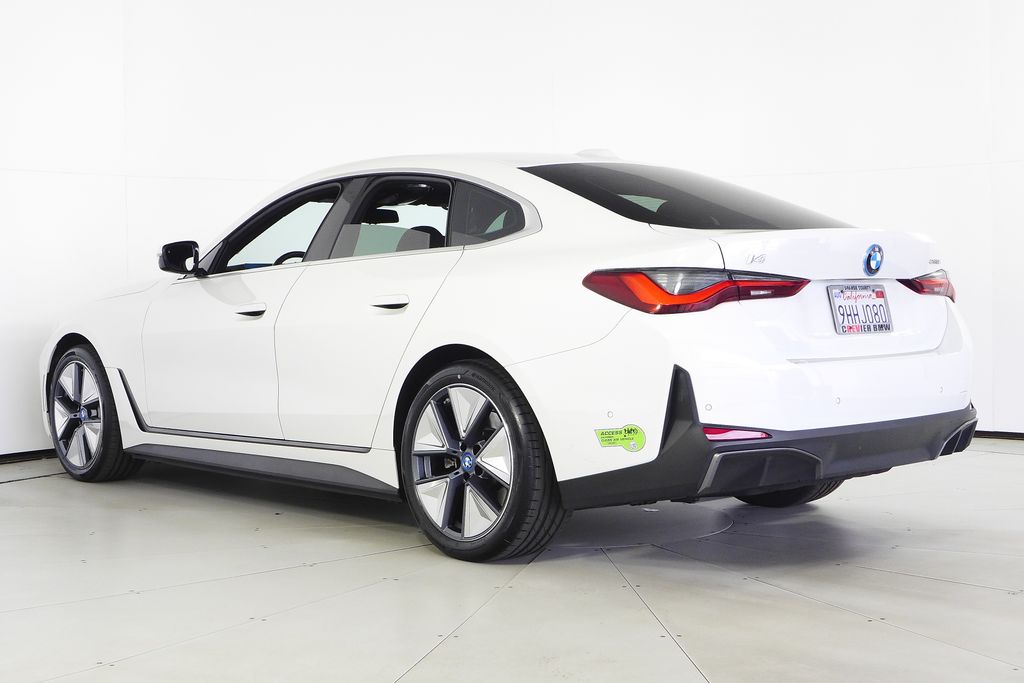 Thumbnail: 2023 BMW i4 - 9