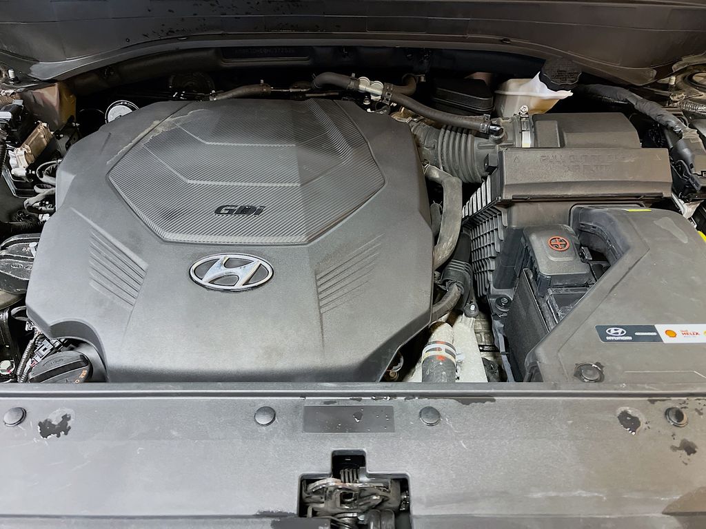 Used 2022 Abyss Black Pearl Hyundai SEL image 31