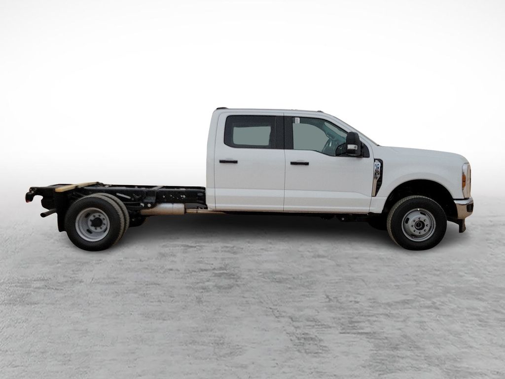 New 2026 White Ford XL image 12