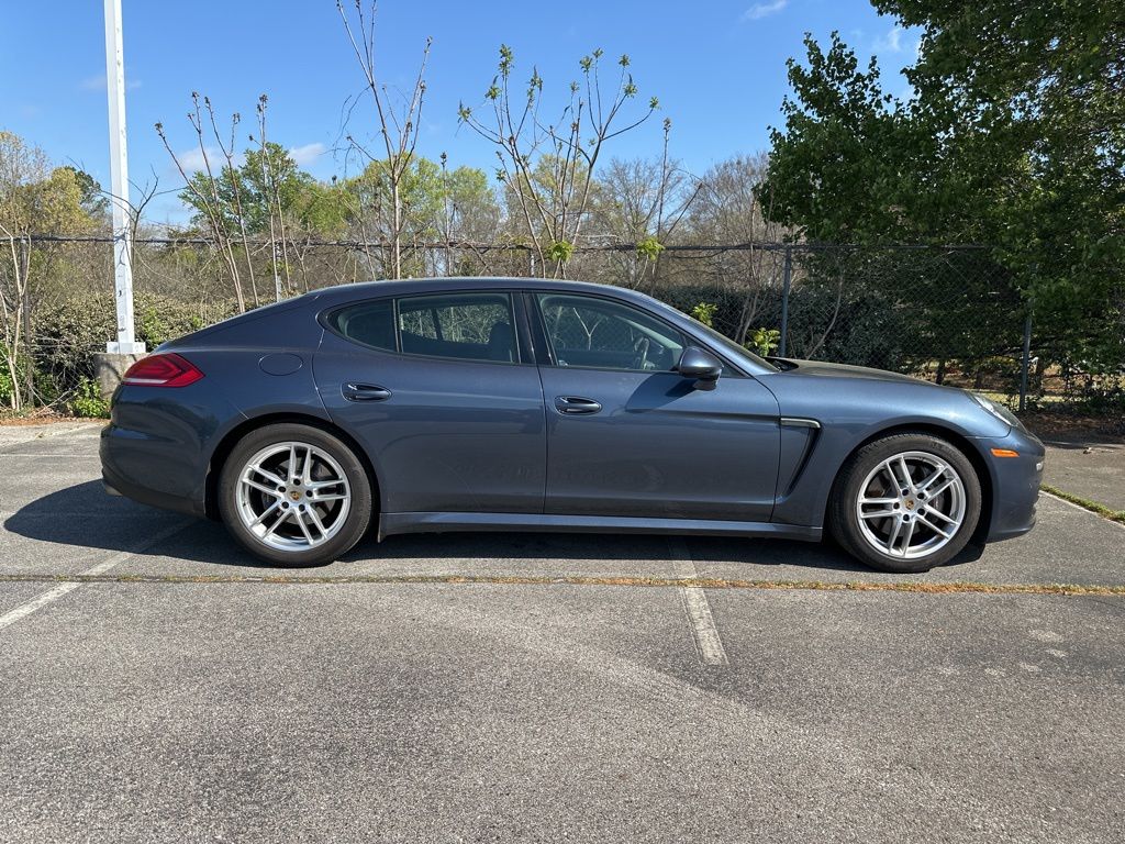 Used 2015 Blue Porsche 4 image 2