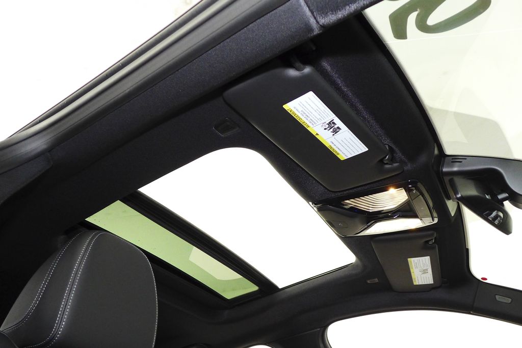 Thumbnail: 2025 BMW i4 - 18