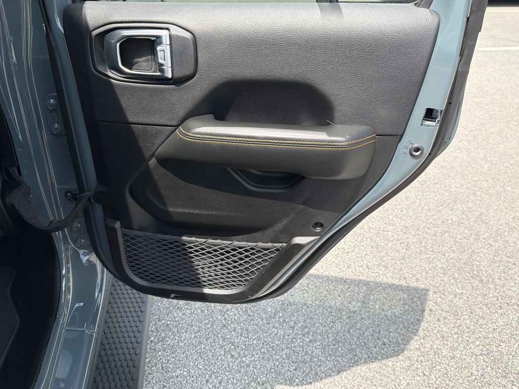 Used 2025 Gray Jeep Sahara 4xe image 17