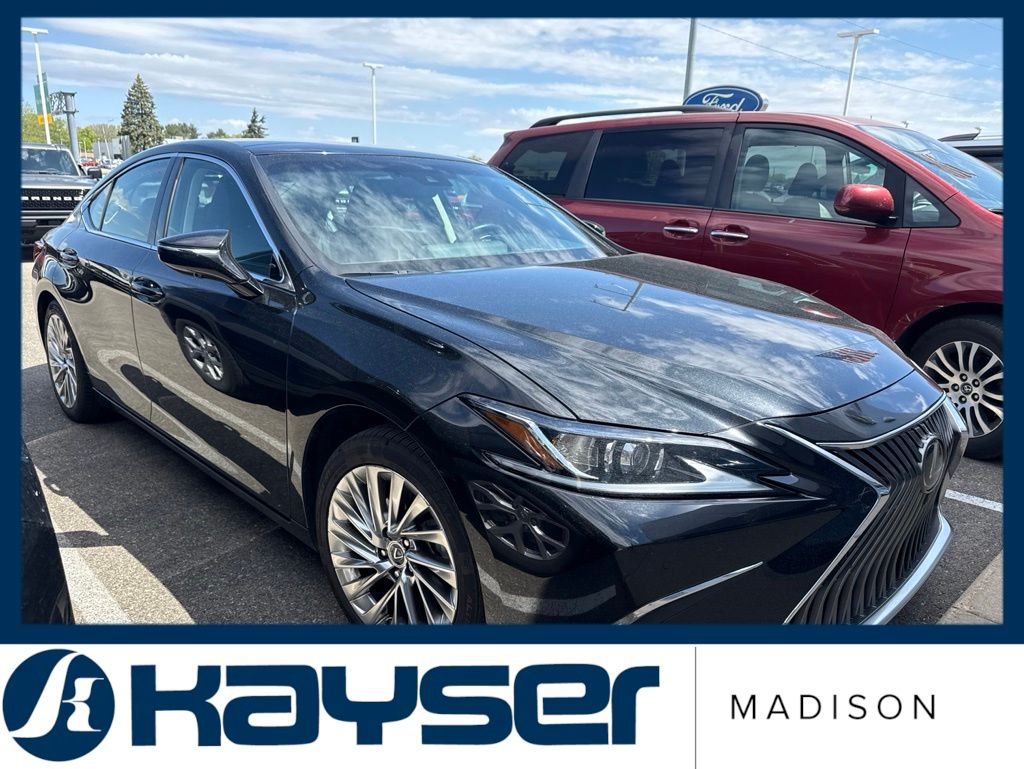 2020 Lexus ES 350 350 Luxury's photo