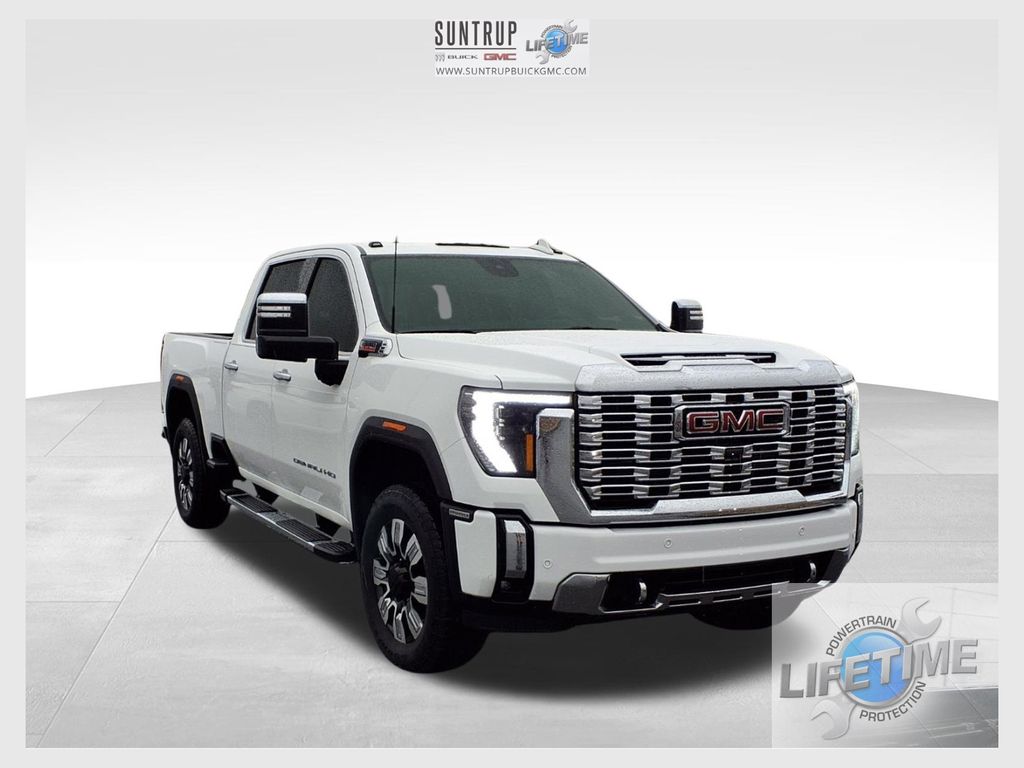 2025 GMC Sierra 2500HD Denali Crew Cab 4WD