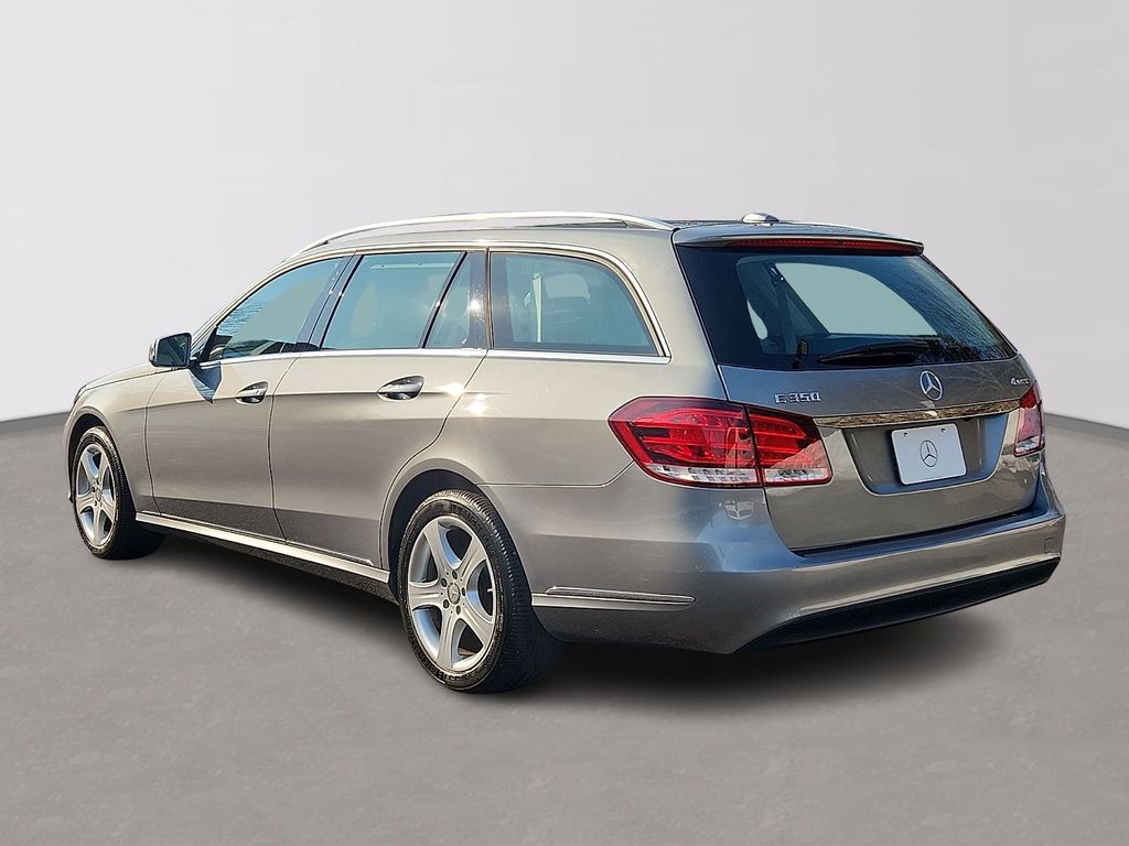 Thumbnail: 2015 Mercedes-Benz E-Class - 6