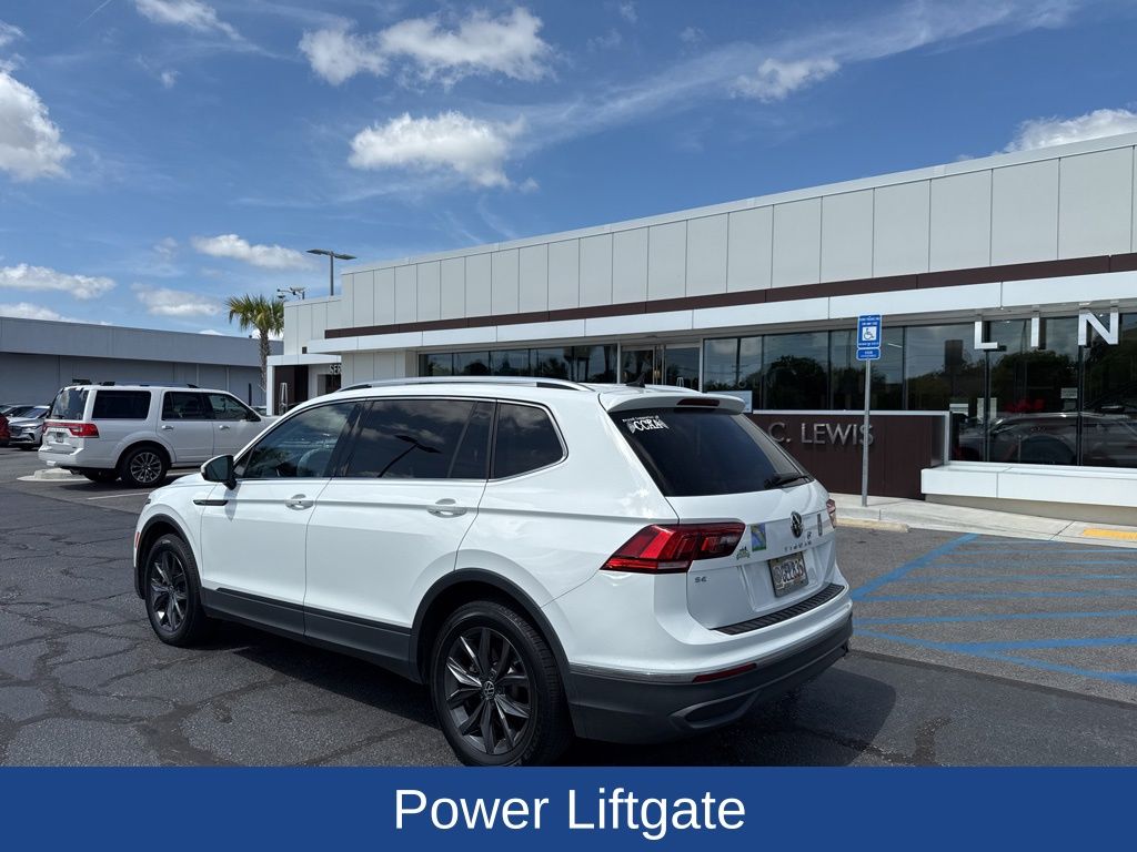 2022 Volkswagen Tiguan SE