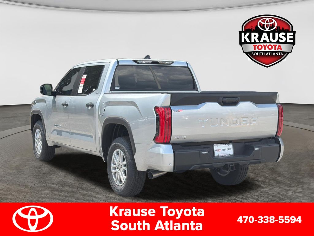 2026 Toyota Tundra SR5 - Photo 8