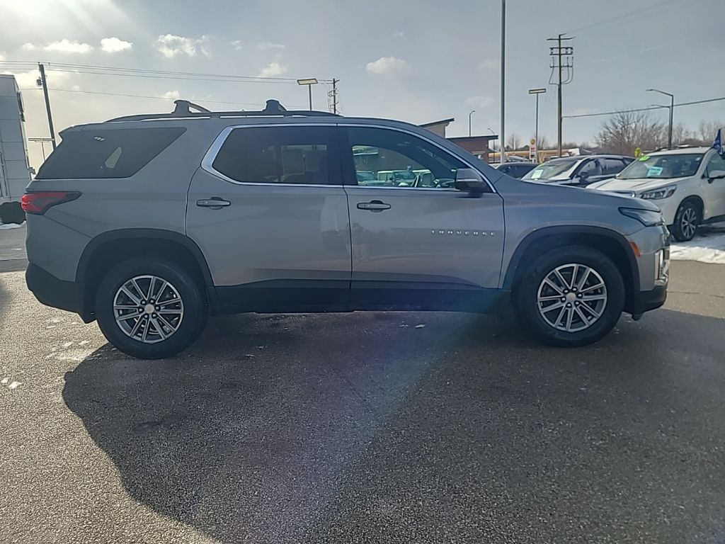 used 2023 Chevrolet Traverse car, priced at $32,811