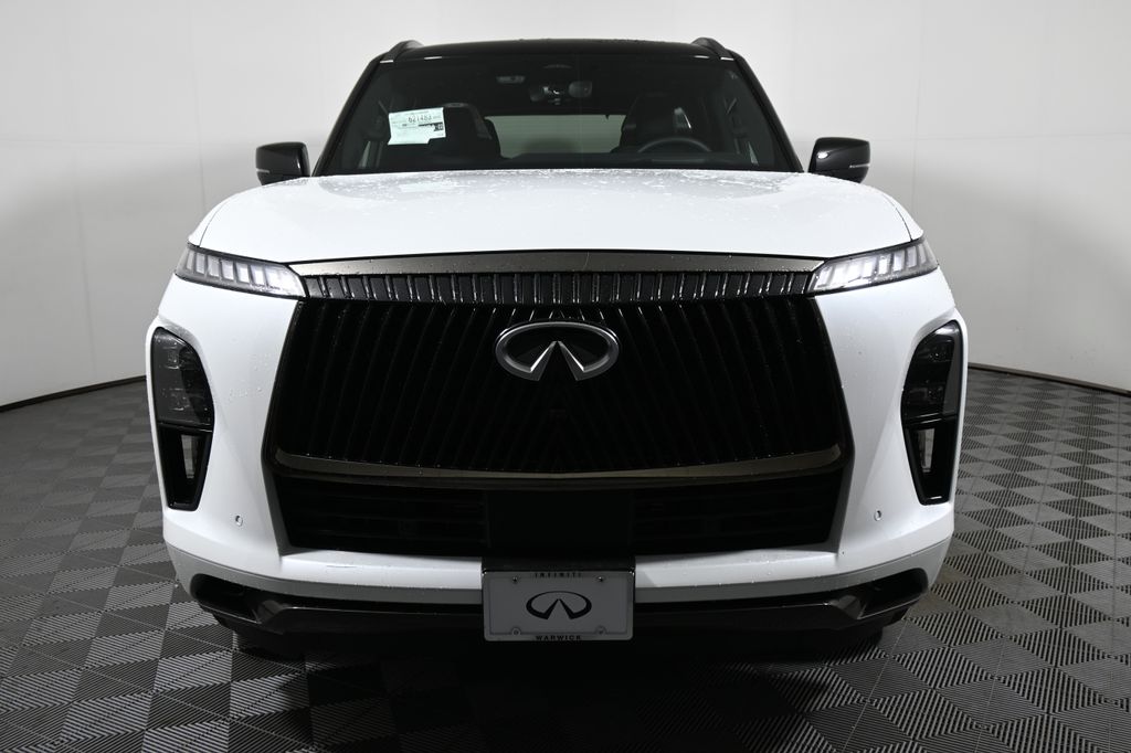 Thumbnail: 2026 INFINITI QX80 - 9