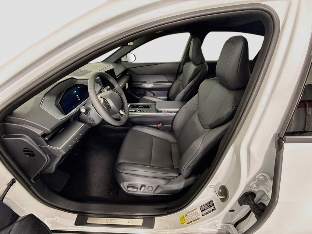 Thumbnail: 2026 Lexus ES - 20