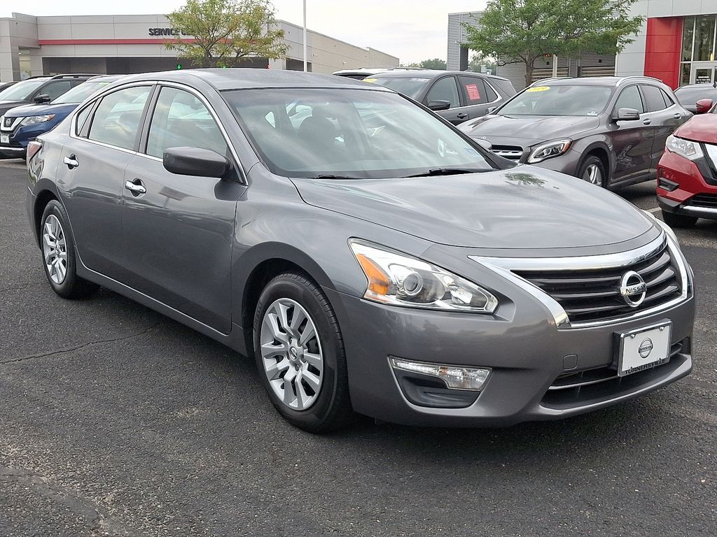 Thumbnail: 2014 Nissan Altima - 3
