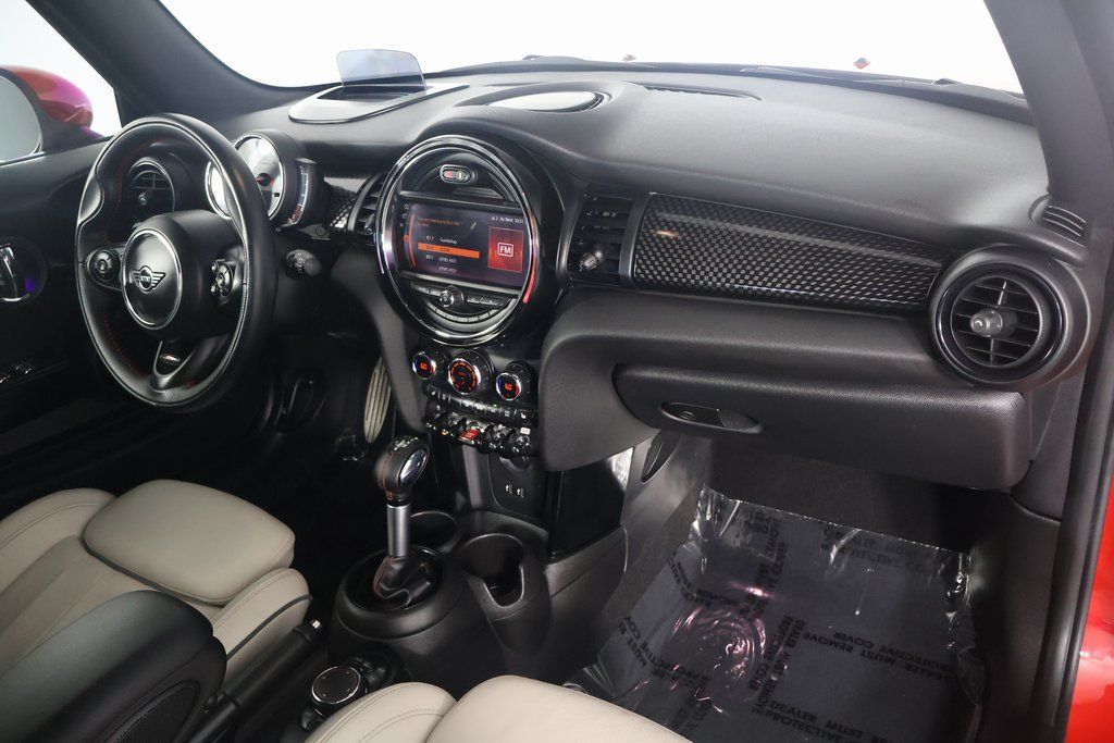 Thumbnail: 2019 MINI Cooper - 11