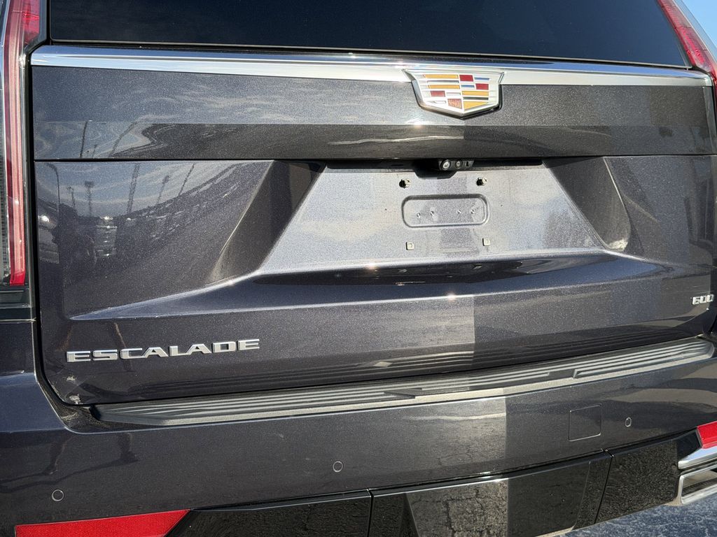 used 2023 Cadillac Escalade ESV car, priced at $72,491