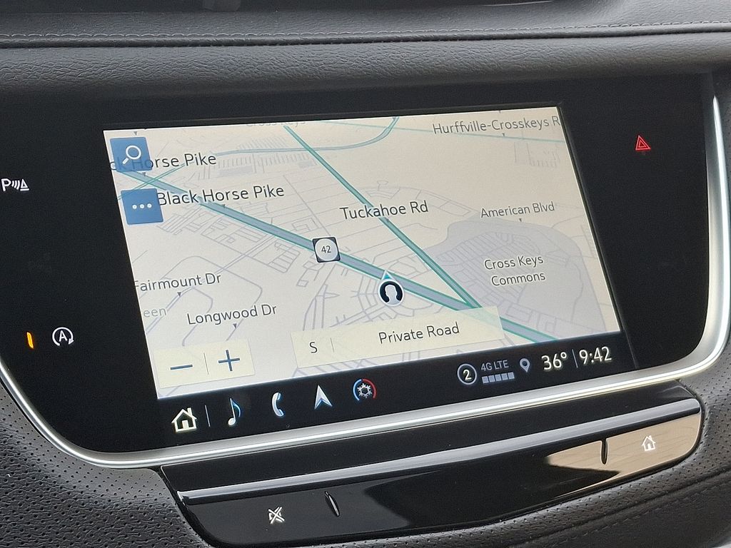 Thumbnail: 2025 Cadillac XT5 - 18