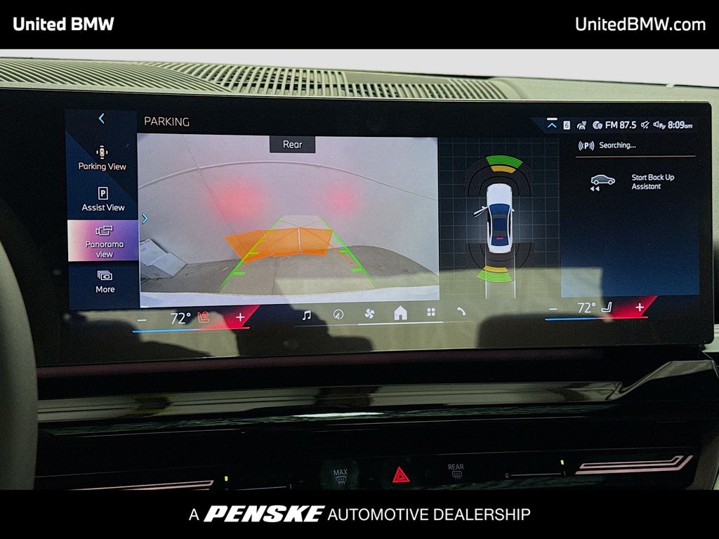 Thumbnail: 2026 BMW 5 Series - 9