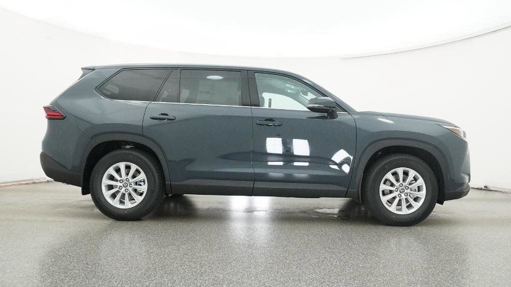 Thumbnail: 2026 Toyota Grand Highlander - 20