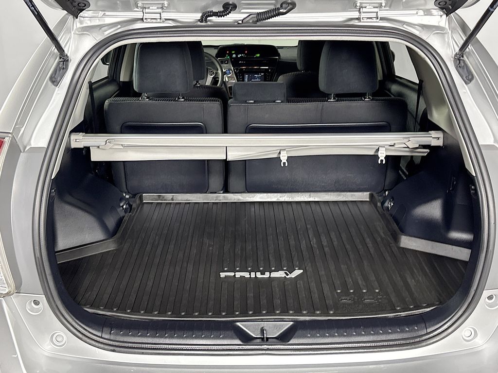 2017 Toyota Prius v Two