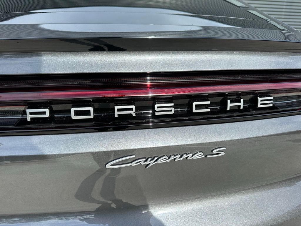 Thumbnail: 2026 Porsche  - 12