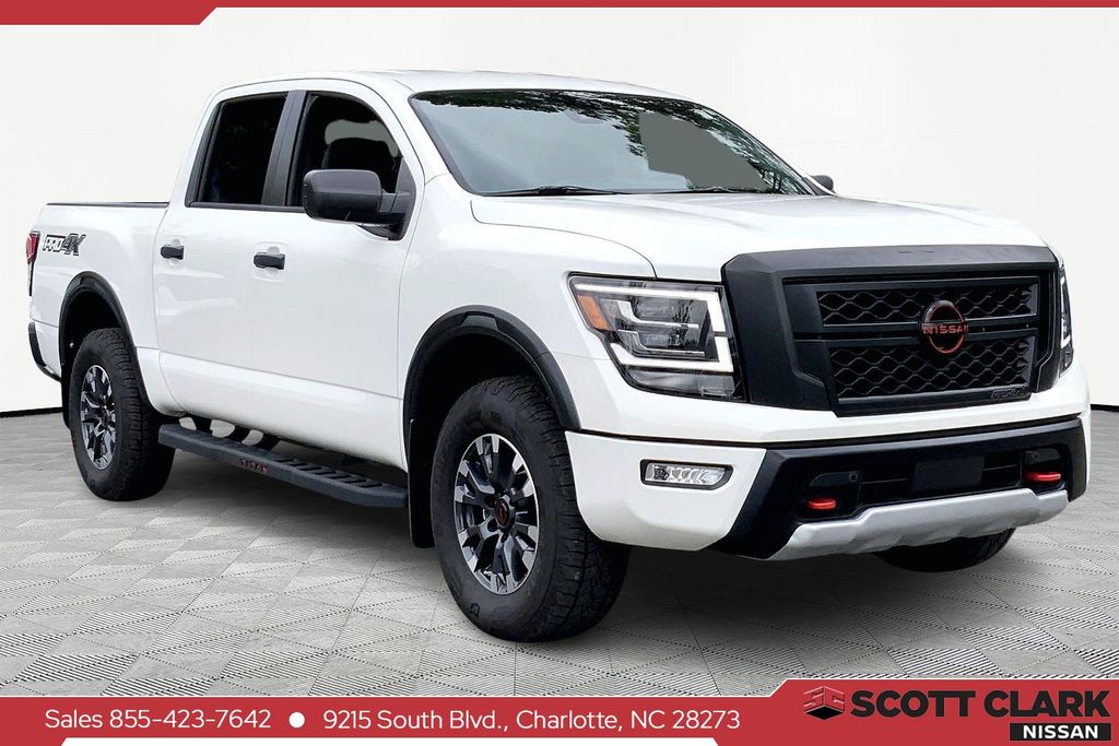 2024 Nissan Titan PRO-4X