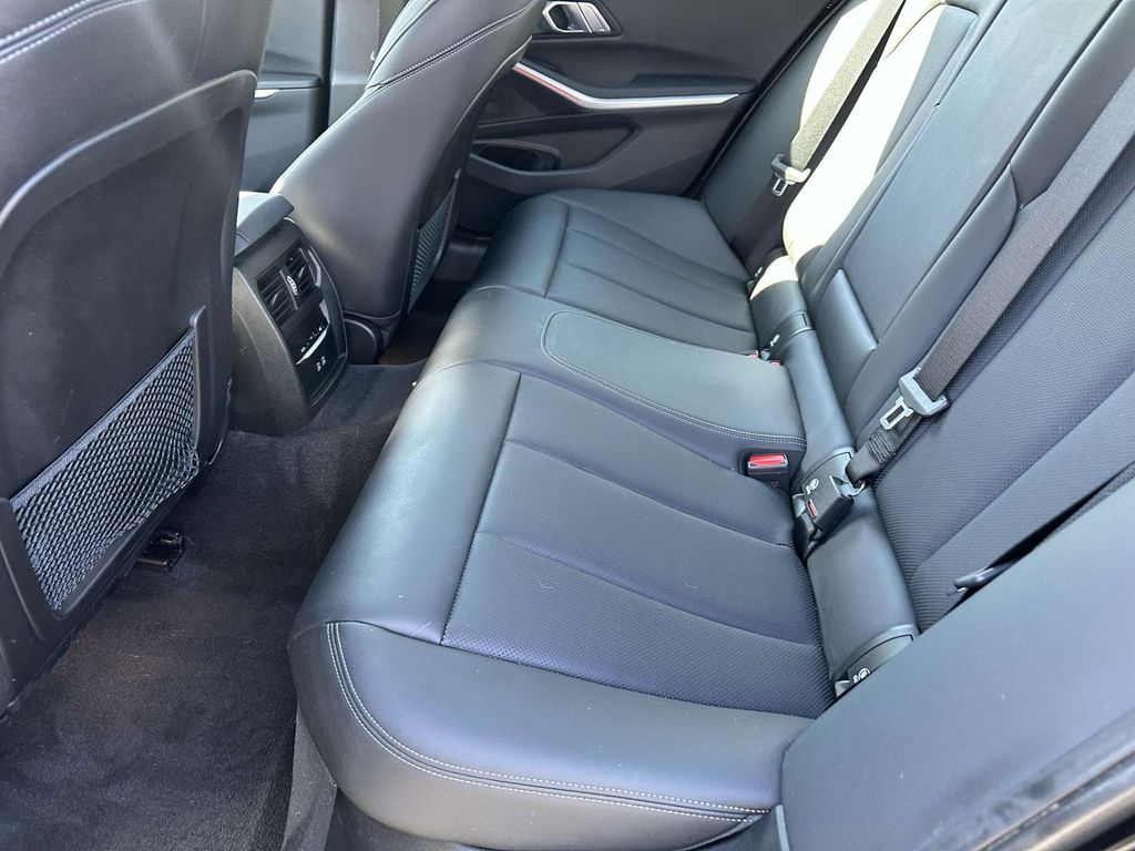 2022 BMW 3 Series 330i xDrive 24