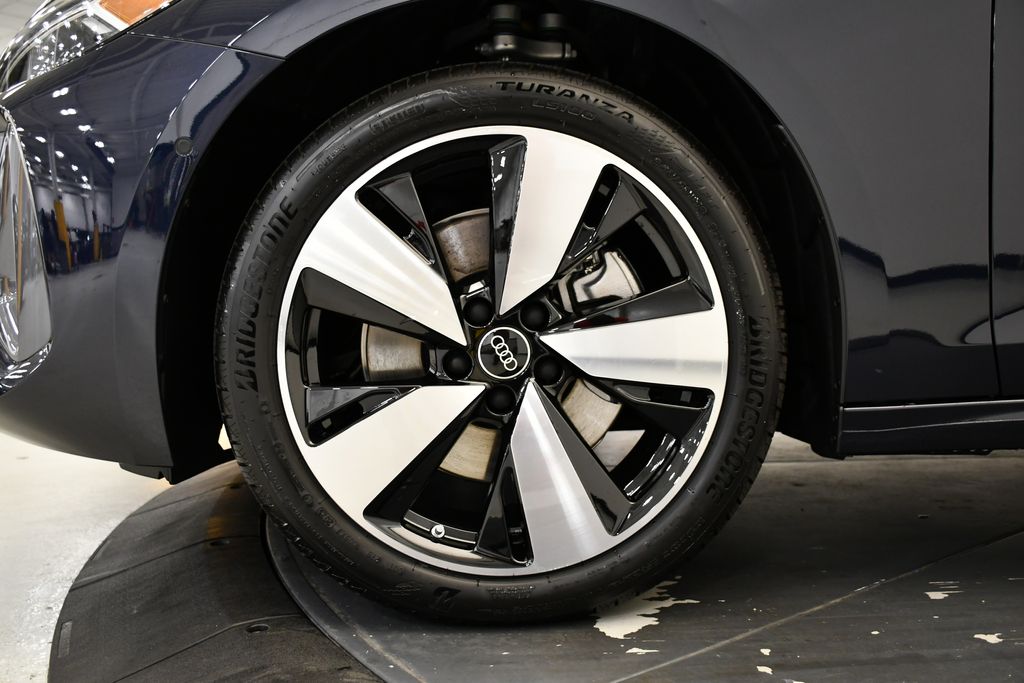 Thumbnail: 2025 Audi A5 - 13