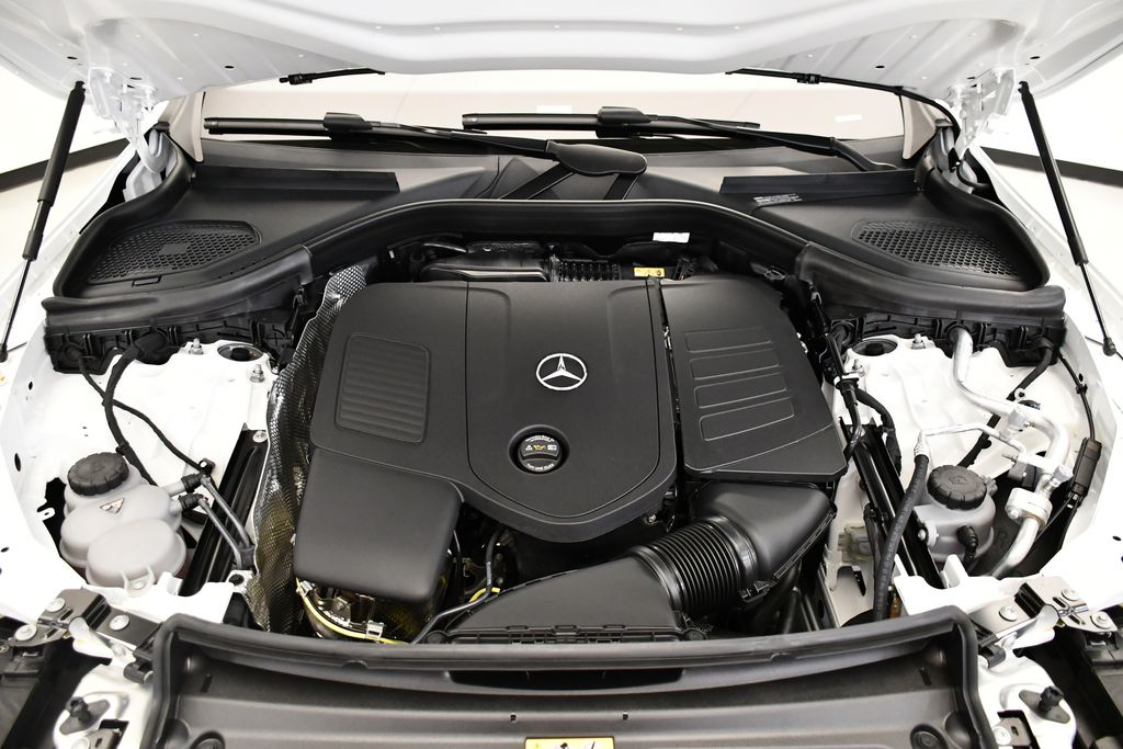 Thumbnail: 2026 Mercedes-Benz GLC - 11