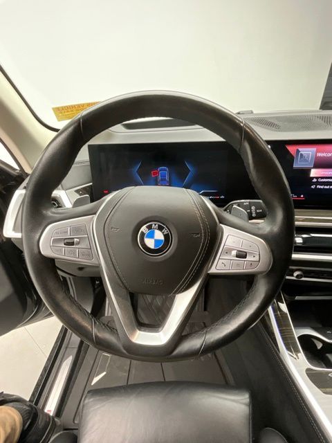 Thumbnail: 2023 BMW X7 - 11