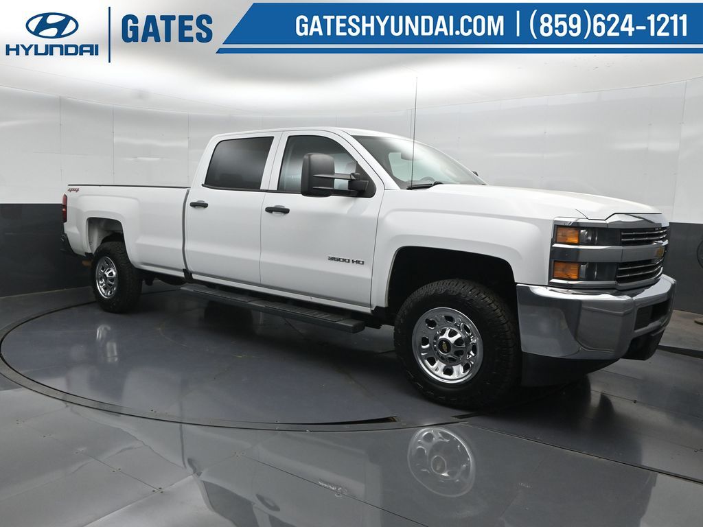 Summit White 2017 Chevrolet Silverado 3500HD Pickup Truck Four-Wheel Drive 6-Speed Automatic Overdrive