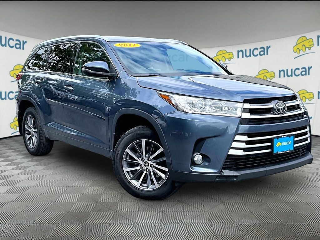 Shoreline Blue Pearl 2017 Toyota Highlander SUV / Crossover All-Wheel Drive 8-Speed Automatic