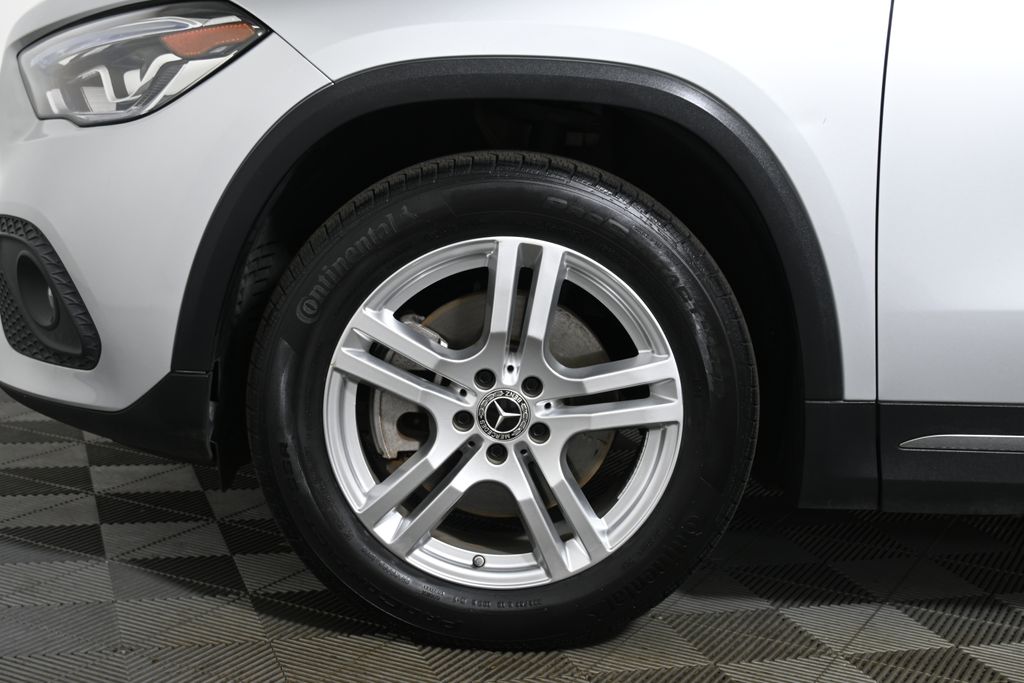 Thumbnail: 2022 Mercedes-Benz GLA - 11