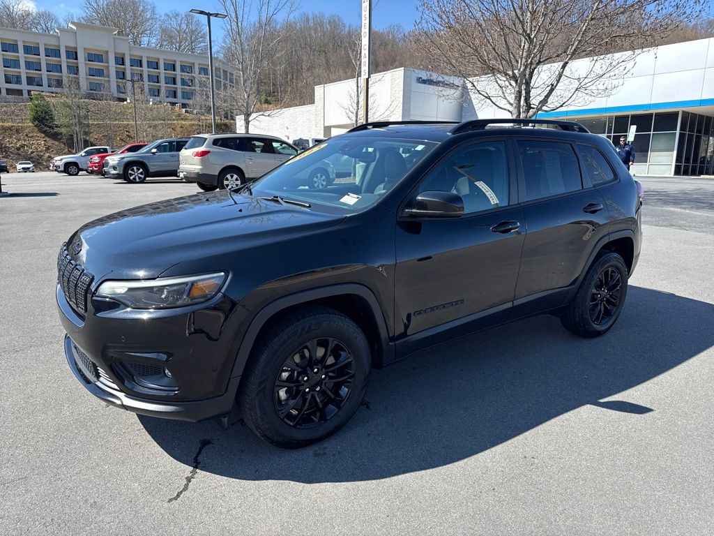 used 2023 Jeep Cherokee car, priced at $23,589