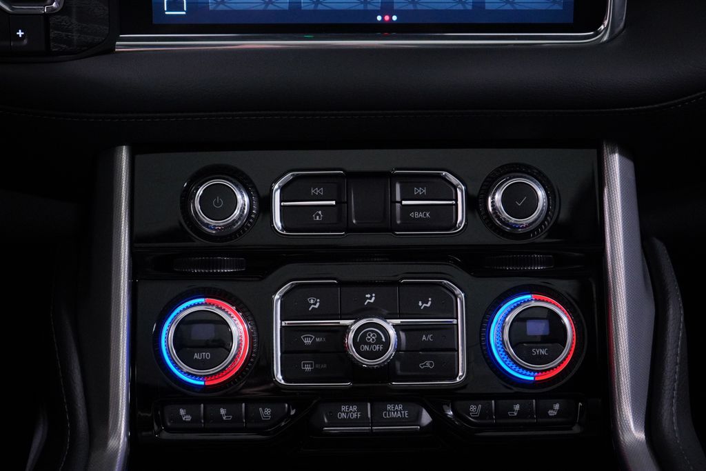 Thumbnail: 2023 GMC Yukon - 14