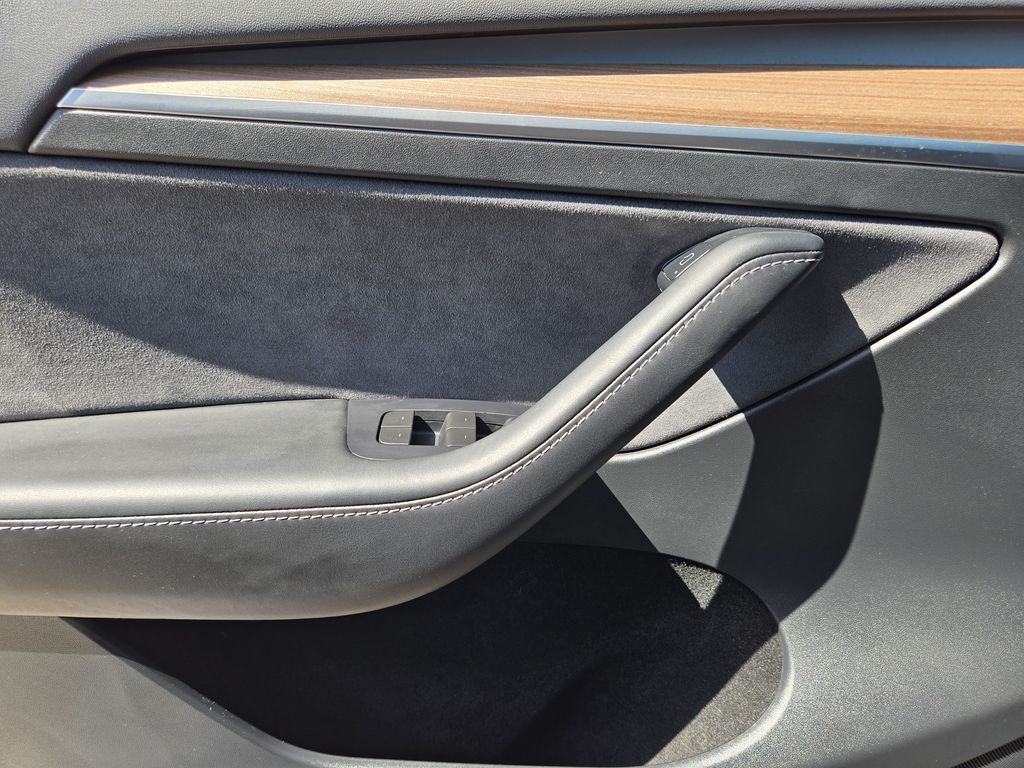 car-gallery-25