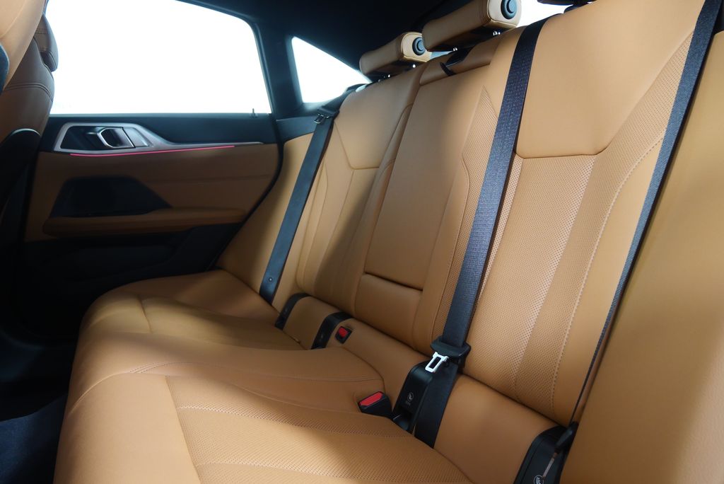 Thumbnail: 2024 BMW i4 - 16