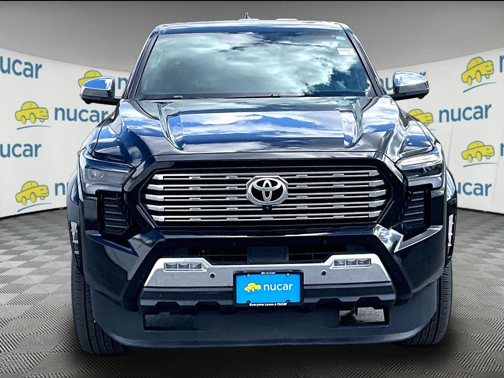 2024 Toyota Tacoma — photo 2