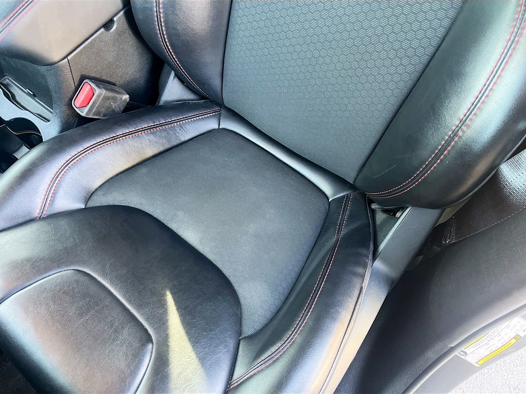 Used 2022 Gray Jeep Trailhawk image 19