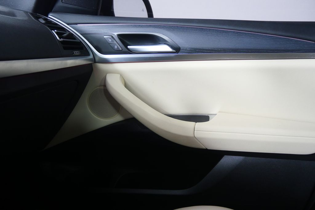 Thumbnail: 2024 BMW X3 - 25