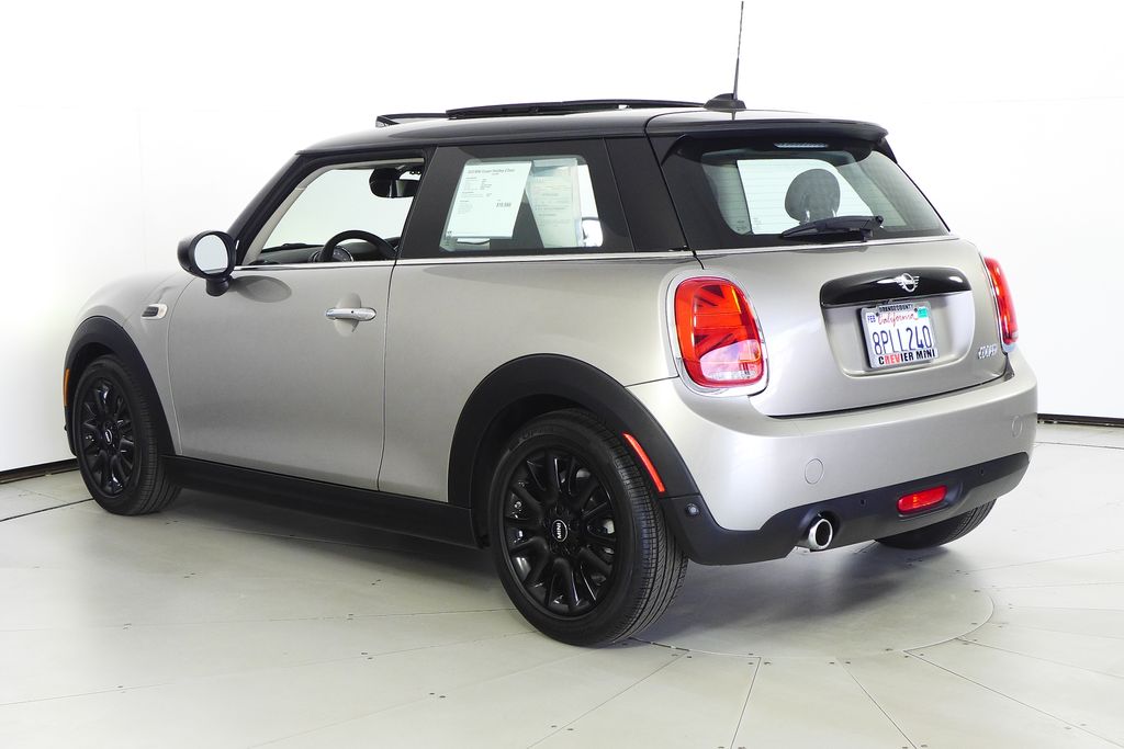 Thumbnail: 2020 MINI Cooper - 9