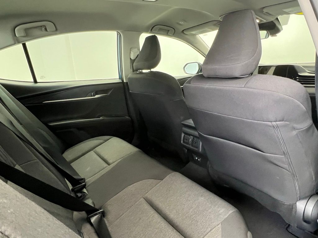 Thumbnail: 2025 Toyota Camry - 8