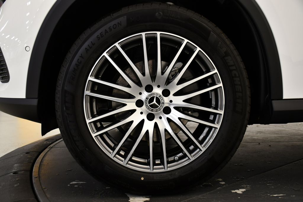 Thumbnail: 2026 Mercedes-Benz GLC - 13