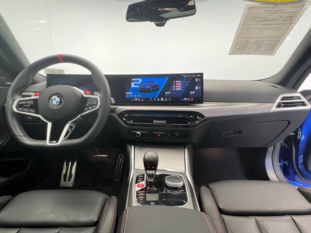 Thumbnail: 2025 BMW M2 - 10