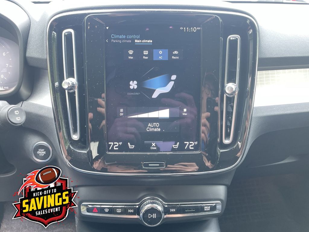 Used 2022 Volvo XC40 SUV