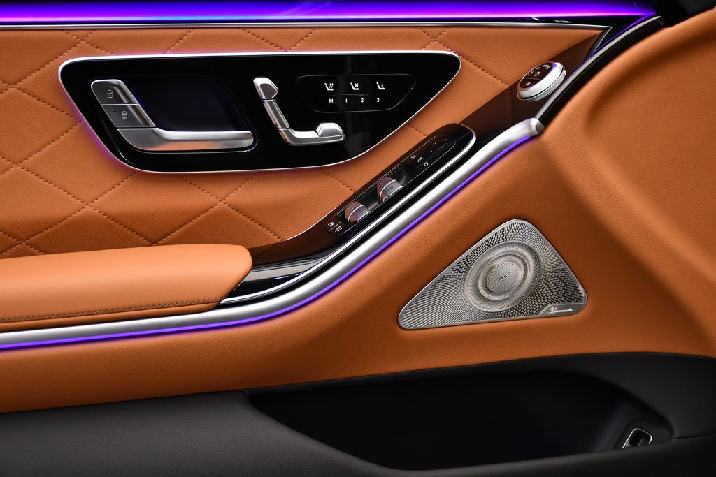 Thumbnail: 2026 Mercedes-Benz S-Class - 32