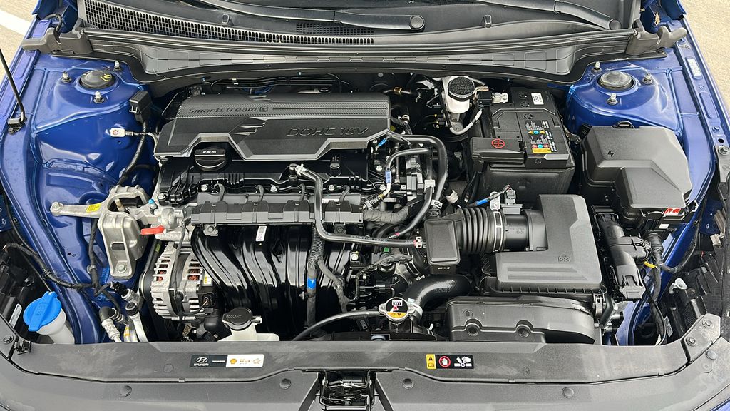 2023 Hyundai Elantra SEL Blue at Victoria Chrysler Dodge Jeep Ram